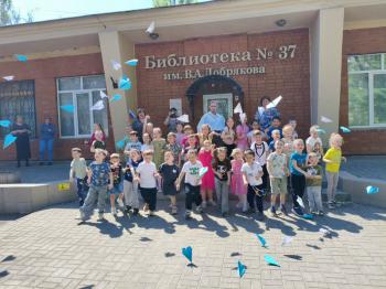 Патриотический праздник «Сквозь года звенит победа!»