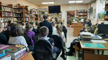 Час истории «Пока мы вместе - жива Россия!» (ко Дню народного единства)