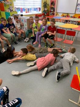 Познавательный час «Обо всем на свете: зимние забавы»