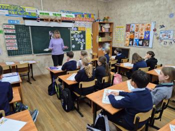 Час весёлого чтения «Стихи, с которыми весело жить!» Час весёлого чтения «Стихи, с которыми весело жить!»