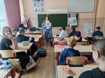 Час мужества «Славе не меркнуть, традициям жить»