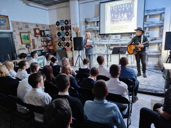 Музыкально-поэтический  вечер  «Поэты из народа»  