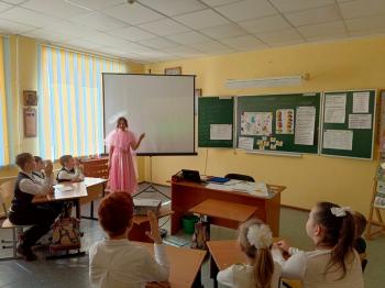 Тематическая программа «Счастье в ладошках» Тематическая программа «Счастье в ладошках»