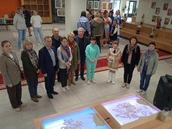 Творческая мастерская «Путешествие в страну волшебного песка» Творческая мастерская «Путешествие в страну волшебного песка»