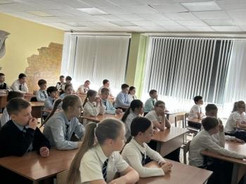 Круглый стол «Профилактика экстремизма» Круглый стол «Профилактика экстремизма»