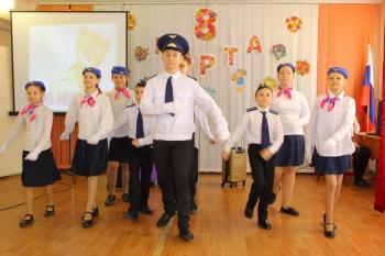 Тематическая программа «Весна, цветы и мамин день»  