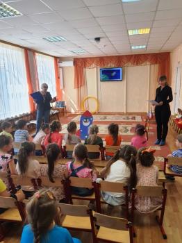 Игра-путешествие «Космическое путешествие»  и мастер-класс «Удивительный космос»