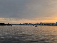 Зверева Мария Валерьевна. 37 лет. Город в лучах заката.